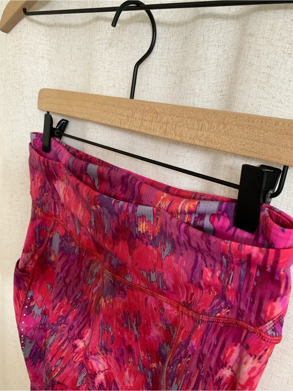 lululemon athletica excellent like